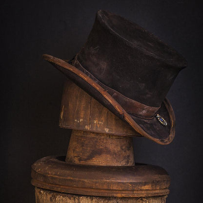 Hat 019 – Nick Fouquet