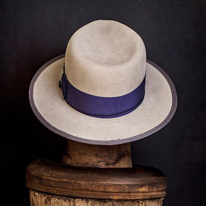 Hat 023 – Nick Fouquet